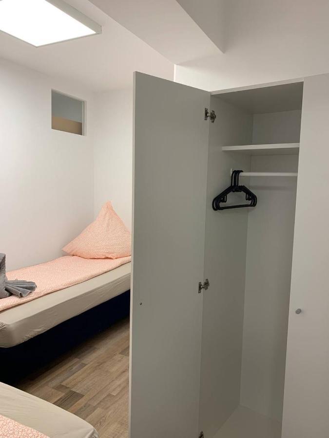 Central Private Rooms In Popular Neighborhood! Κολωνία Εξωτερικό φωτογραφία