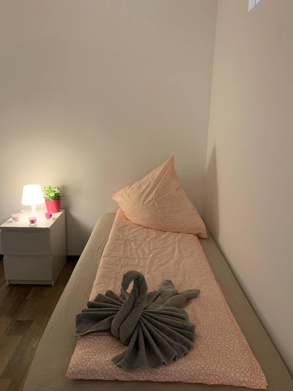 Central Private Rooms In Popular Neighborhood! Κολωνία Εξωτερικό φωτογραφία