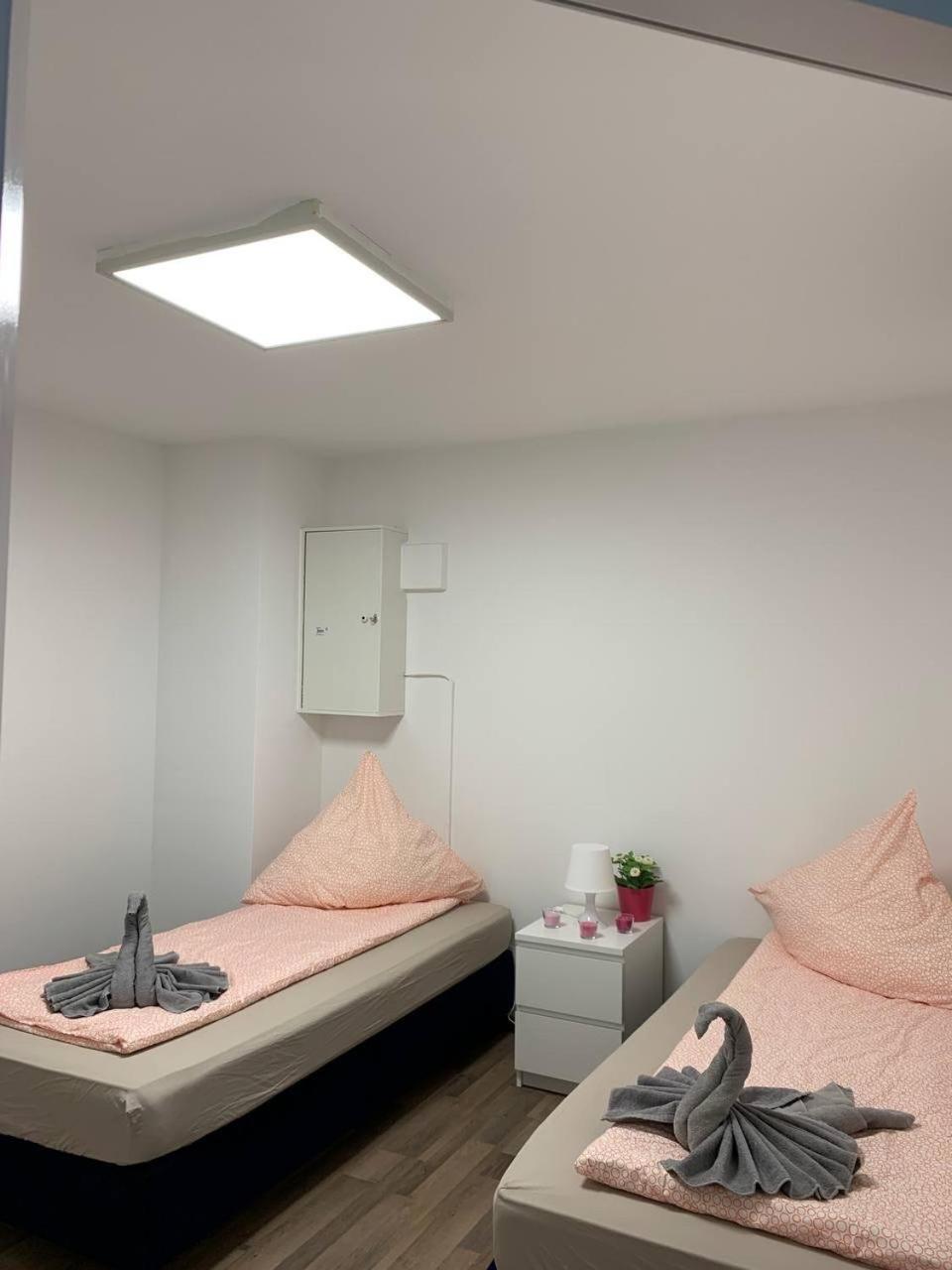 Central Private Rooms In Popular Neighborhood! Κολωνία Εξωτερικό φωτογραφία